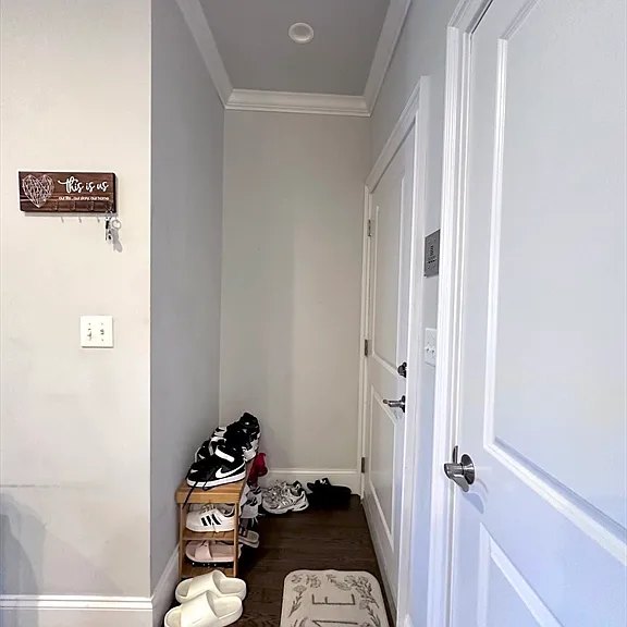 371 Main St #4 — Photo 6