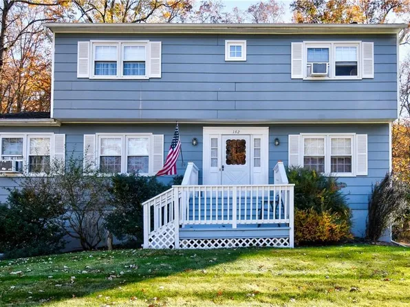 142 Barnes Road, Blooming Grove, NY 10992