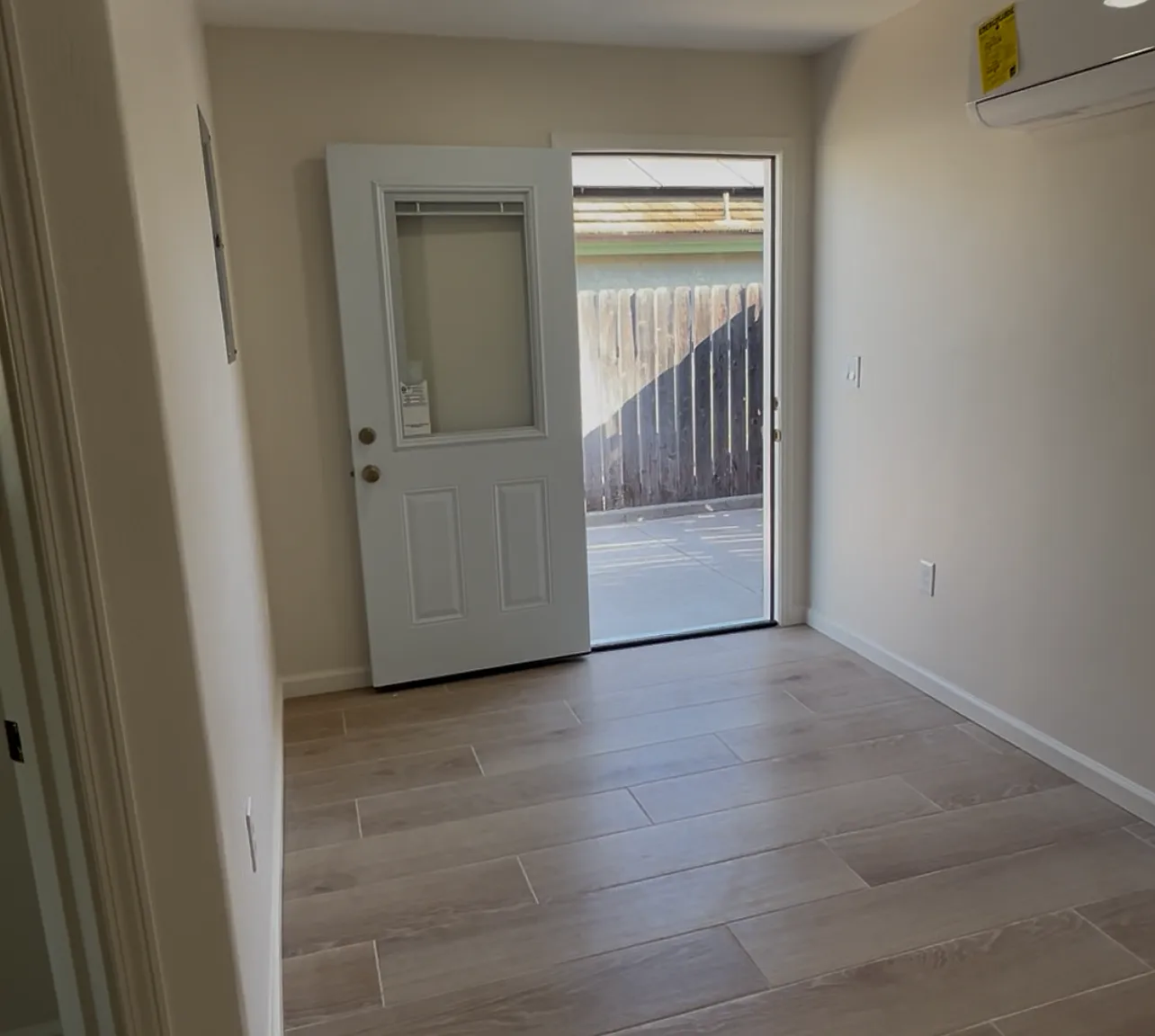 2 bed, 569 sqft, $2,750 — Photo 1