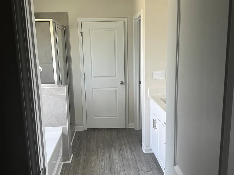 14 Warwick Ct — Photo 17