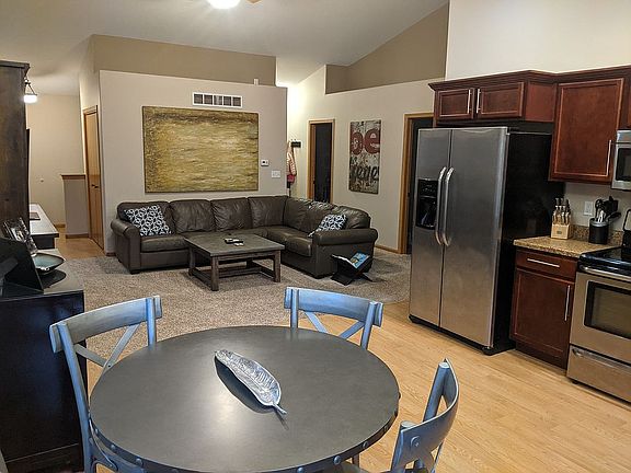 Kitchen/living room