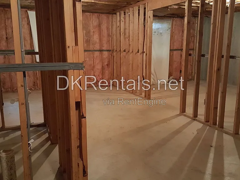 2160 Denson Ln S — Photo 26