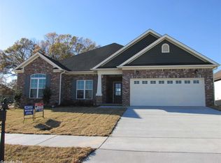 145 Grey Fox Dr, Conway, AR 72034