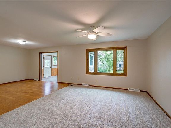 5th image of 5903 Leanne Ln