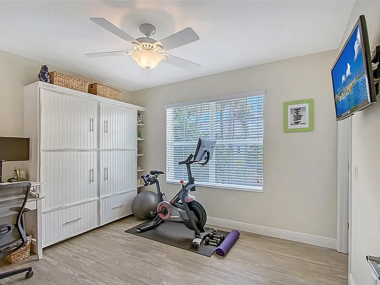 1738 Siesta Dr — Photo 26