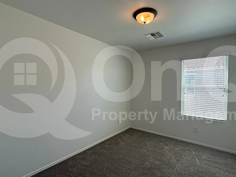 3927 E Edna Dr — Photo 8