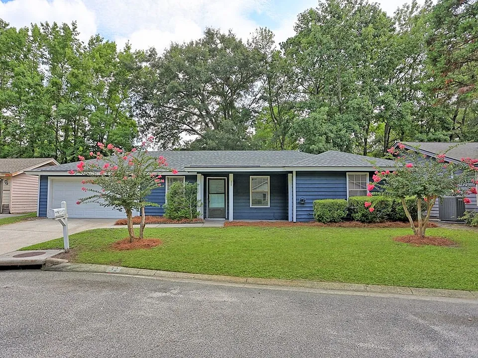 32 Norwood Ct