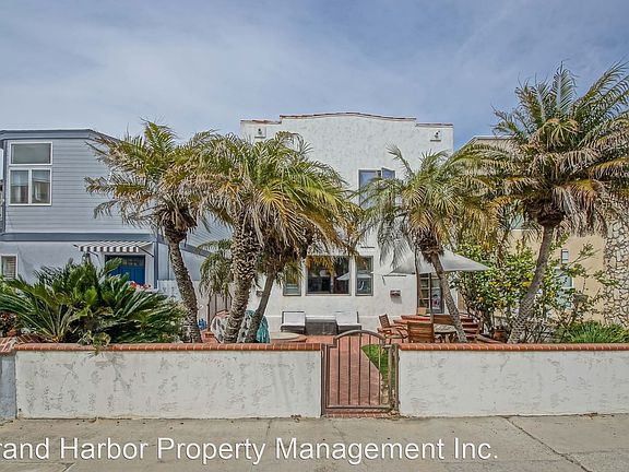 2nd image of 27 6th St #27