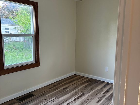 5th image of 117 N 24th St