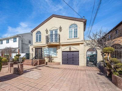305 Arkansas Dr, Brooklyn, NY, 11234