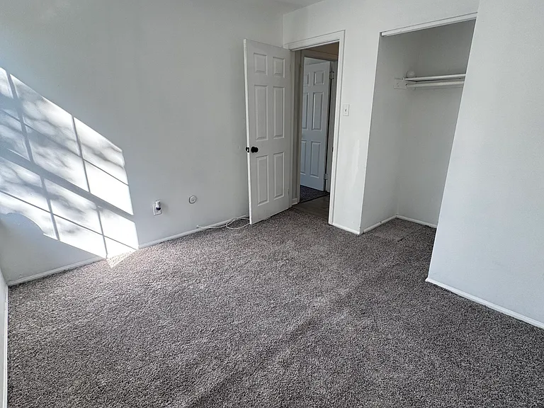 35 Farmhouse Rd — Photo 20