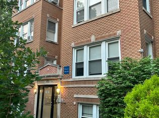 5041 W 18th St APT 10, Cicero, IL 60804