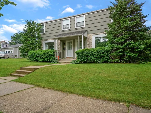 1603 East Glendale AVENUE #1605, Shorewood, WI 53211