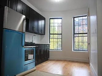 Rented by Lang Realty LLC