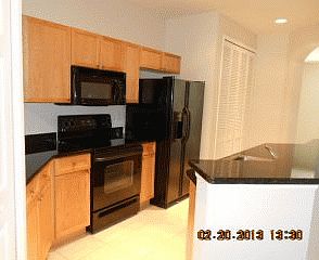 3rd image of 125 Calle El Jardin St #103