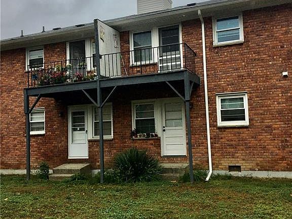 2nd image of 2710 South Rd Unit G12