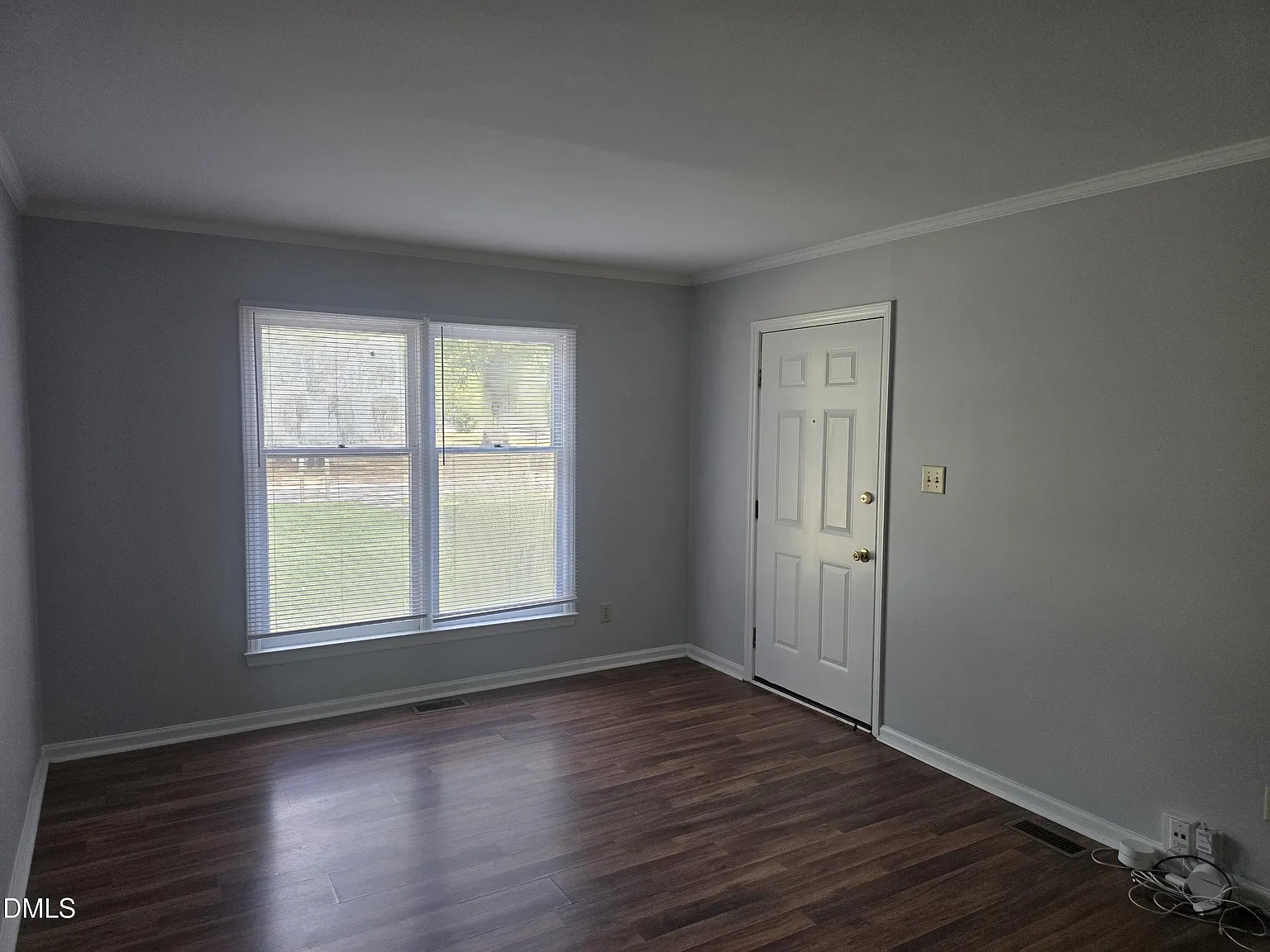 2 bed, 1.0 bath, $1,500 — Photo 4