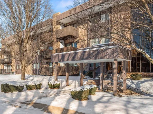 1501 Woodbridge Rd APT 1A, Joliet, IL 60436