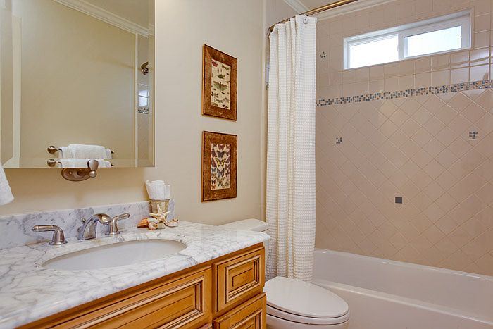 9620_Burr_BATH_07232013