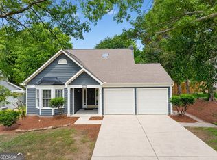 12110 Greenmont Walk, Alpharetta, GA 30009