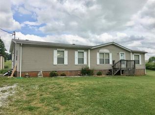 554 Old Stage Rd, Dandridge, TN 37725