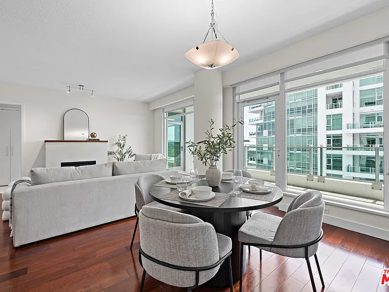 3141 Michelson Dr #1506 — Photo 4