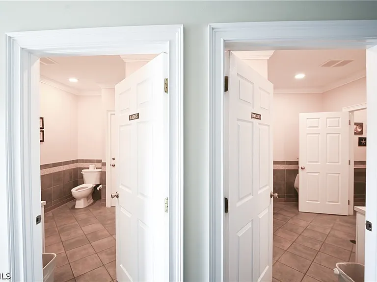 15449 Bellamar Cir #1221 — Photo 31