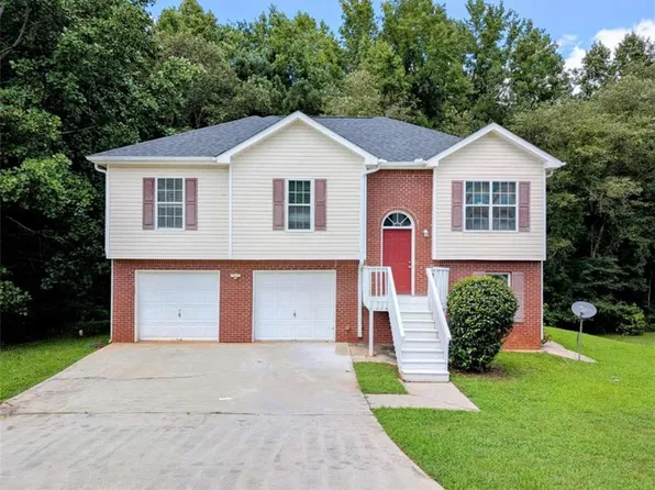 2284 Bear Mountain Dr NE, Conyers, GA 30013