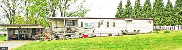 1st image of 22 Sleepy Hollow Rd