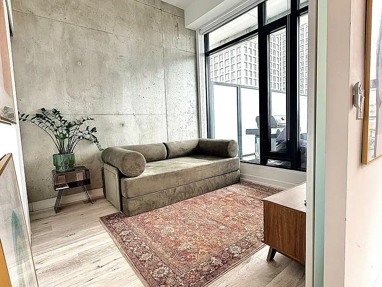 55 Ontario St #906 — Photo 11