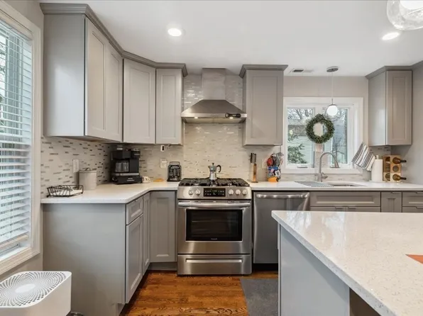 11 Waban St, Saugus, MA 01906