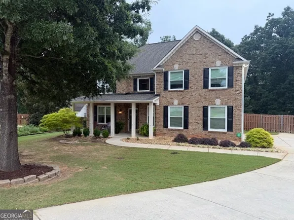 1533 Rolling Meadows Dr, McDonough, GA 30253