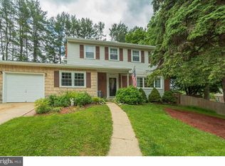 27 Worral Ct, Newark, DE 19711