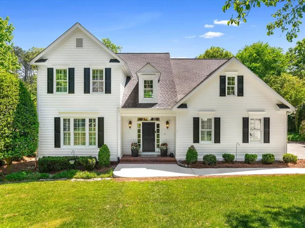 1906 Cameron, Dalton, GA 30720