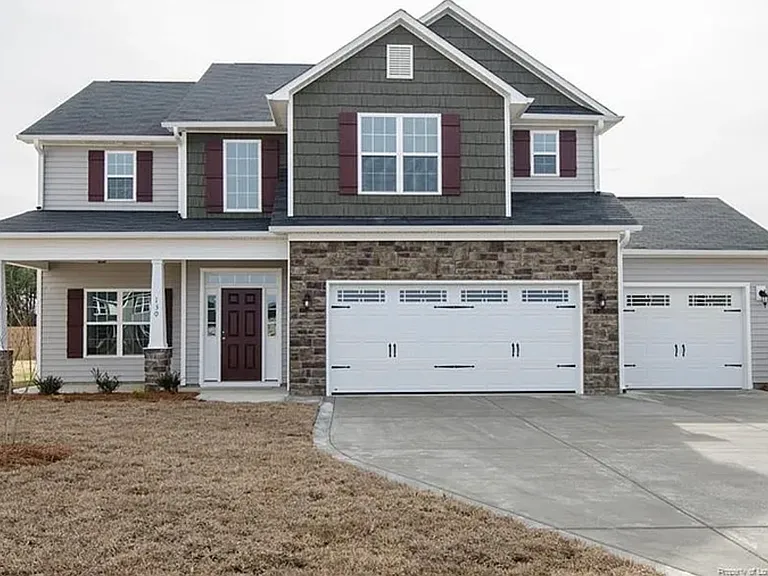 130 Brummel Ct — Photo 1