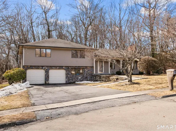 30 Cove Road, Bristol, CT 06010