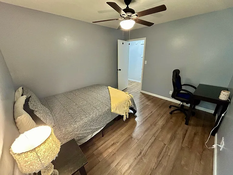 2505 Franklin Dr — Photo 35