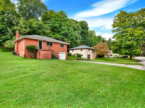 123 7th Street Ext, Trafford, PA 15085