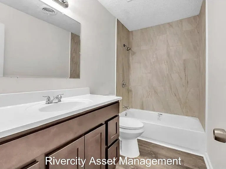 2733 Woodland Hills Cv — Photo 11