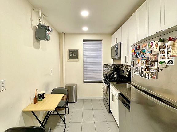 2nd image of 60 Thayer St APT 3A
