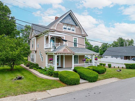 2nd image of 8 Hale St