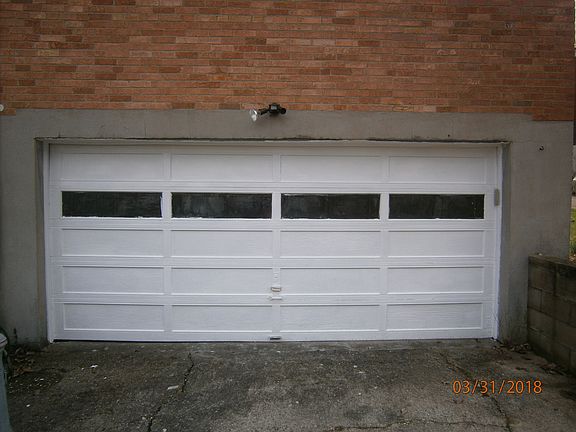 3rd image of 3524 Oakmeadow Ln