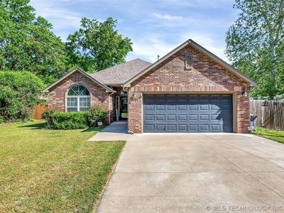 2121 E 59th St, Tulsa, OK, 74105