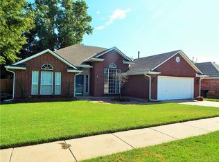 1500 NW 180th St, Edmond, OK 73012