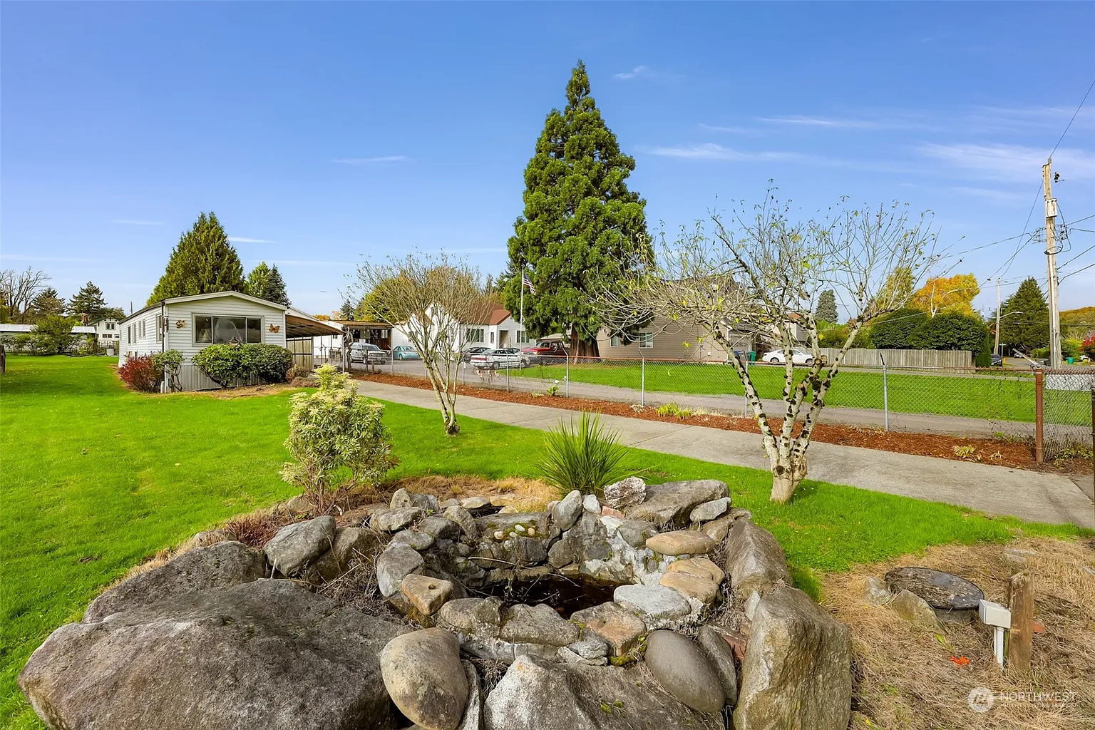 11821 44th Avenue S photo 1