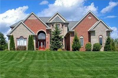 1st image of 146 Green Valley Dr