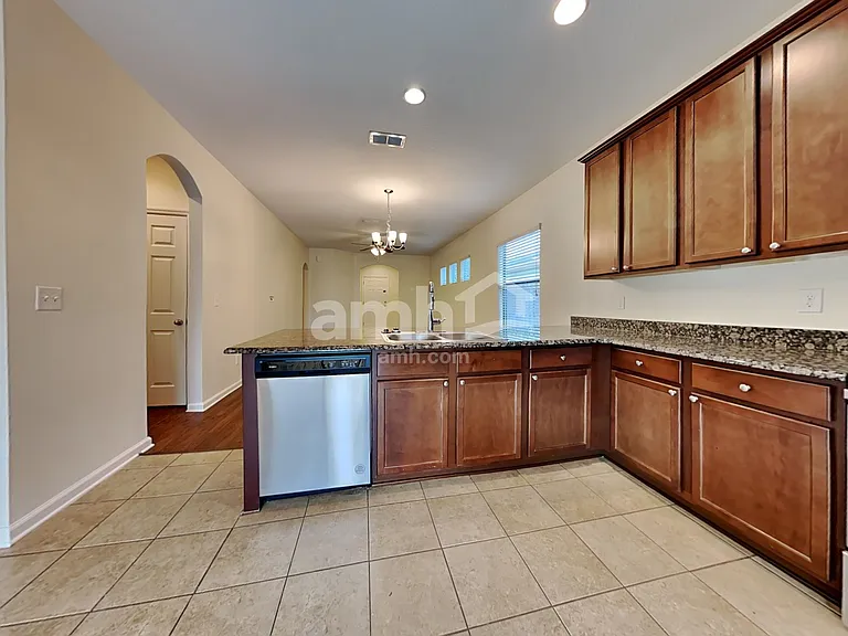 235 Buck Run Way St — Photo 4