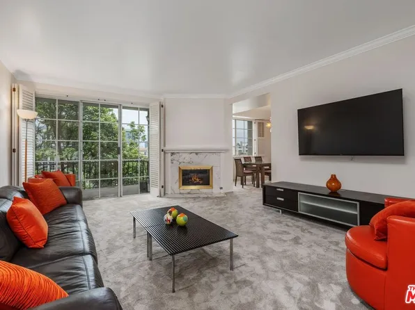 1375 Kelton Ave APT 402, Los Angeles, CA 90024
