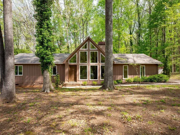 114 Carrollwood Ln, Spartanburg, SC 29302