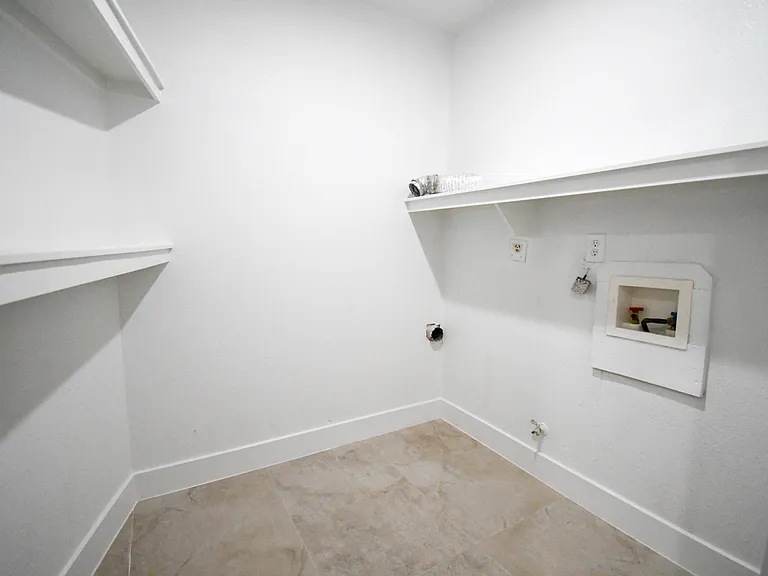 3430 Princeton Dr — Photo 11